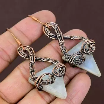Подарочные серьги из медной проволоки с натуральным радужным лунным камнем 2,95 v4A59