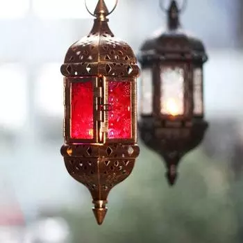 Подвесной подсвечник из железа, винтажный стеклянный марокканский подсвечник для чайной свечи, полый подсвечник в европейском стиле для свадебного сада белый