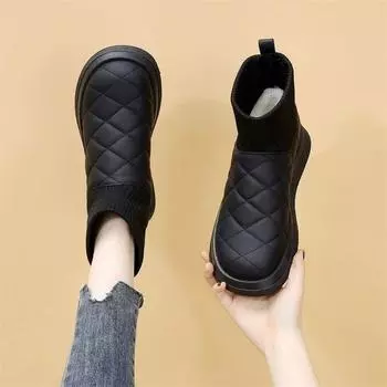 Popular foreign-style snow boots women winter 2024 new velvet thickened Northeast cotton shoes waterproof, non-slip and warm short boots 35