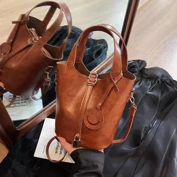 Portable vegetable basket bag women s autumn and winter 2025 new trendy fashion bucket bag versatile shoulder messenger bag чёрный