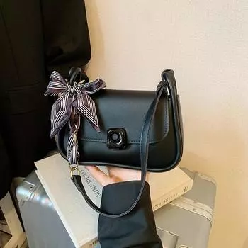 Premium texture small bag women s bag new popular niche messenger bag single shoulder underarm bag small square bag чёрный