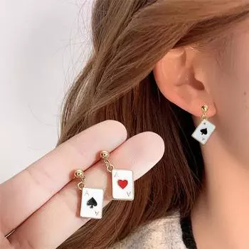 Простые серьги с эмалью в виде игральных карт, модные серьги-подвески из металла для покера для женщин, аксессуары для ушей для вечеринок, ювелирные изделия, серьги-гвоздики, подарки
