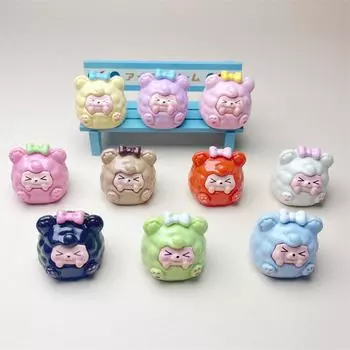 Random One Cartoon Cute Bow Kiki Dollhouse Toys Dolls Girly Figures Car Home Desk Ornaments Diy Decoration Resin Craft Kids Gift