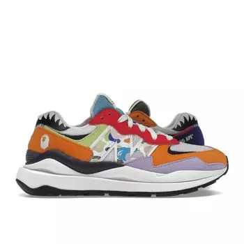 Разноцветные кроссовки унисекс New Balance BAPE x 57/40 M5740BPE 37