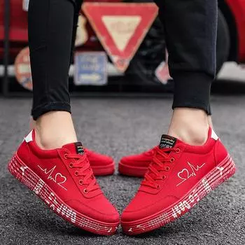 Red couple board shoes, one man and one woman, low-top board shoes 2025 autumn new men s shoes, Korean version of trendy casual shoes 35 красный