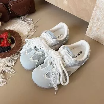 Retro color matching thick-soled casual women s spring style design sense sports board shoes white shoes 35