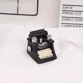 Retro Mini Statue Resin Desktop Artwork Home Ornament Decorative Props for Clothes Store Window Typewriter
