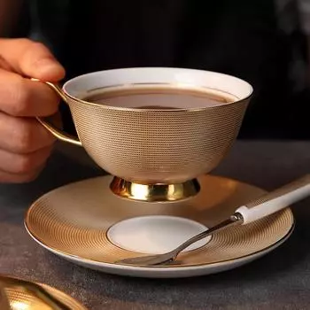 Роскошный набор чашек для послеобеденного чая Purity Color, британская кофейная чашка из костяного фарфора, европейская фарфоровая керамическая кружка, подарочная посуда для вечеринок в кафе