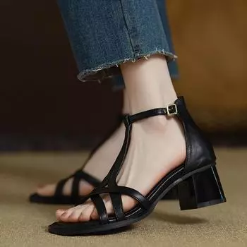 Round head thick heel open-toed sandals women s 2024 new summer hollow black medium heel Roman high heels 35 чёрный