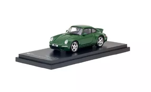 RUF SCR 2018 Irish Green Scale Completed Mini Car 680201001 [Almost Real] - - 1/64 зелёный