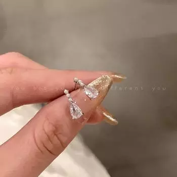 S925 Silver Teardrop Zircon and Pearl Earrings - Elegant Women s Simple Design A1911 серебряный