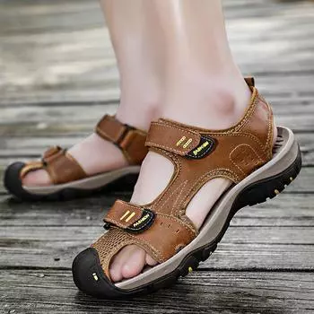 Sandals men s 2025 summer new first-layer cowhide beach shoes hollowed out one pedal Velcro household Shoes 38 коричневый