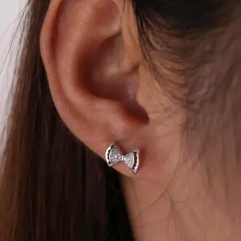 Серьги-бантики из циркония для женщин, маленькие, нежные и элегантные, персонализированные серьги, простые серьги в корейском стиле