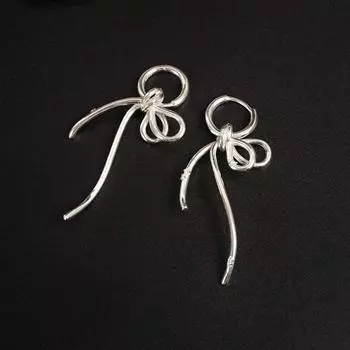 Серьги-бантики из циркония для женщин, нишевый дизайн, чувство индивидуальности, простые, универсальные, темпераментные серьги
