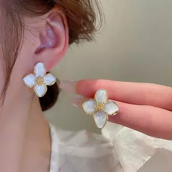 Серьги-цветы из циркония, художественный ретро, легкие роскошные серьги, модные серьги высокого класса One Size белый