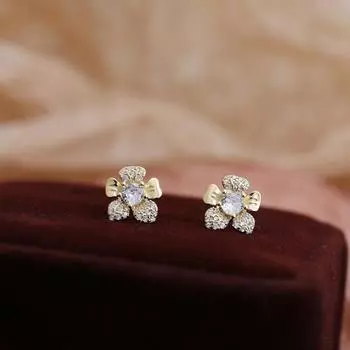 Серьги-цветы с пятью лепестками бриллиантов для женщин, новый стиль, универсальный дизайн, легкие роскошные серьги