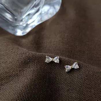Серьги-гвоздики из стерлингового серебра S925 для женщин, маленькие бриллиантовые бантики, простые темпераментные универсальные мини-серьги 925