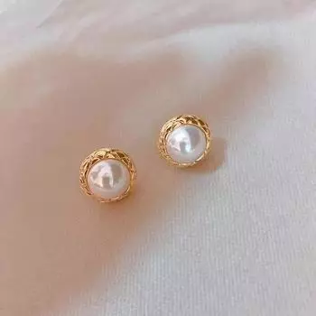 Серьги-гвоздики из стерлингового серебра S925 французской ретро-геометрии с круглым жемчугом, простой и легкий роскошный дизайн, стиль Гонконга для женщин 925