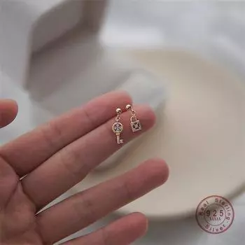 Серьги-гвоздики с асимметричным кристаллом и замком-ключом из стерлингового серебра S925, элегантные женские ювелирные изделия для подруг золотой