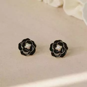 Серьги-гвоздики Temperament Celebrity Camellia Design Sense High-End чёрный