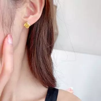 Серьги-иглы из серебра 925 пробы, геометрические квадратные серьги с цирконами, нишевый дизайн, темперамент, универсальные, маленькие квадратные бриллиантовые простые серьги-гвоздики жёлтый