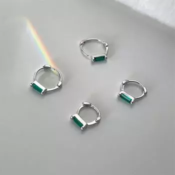 Серьги из зеленого циркония, серебряные серьги 925 пробы, модный повседневный изысканный нишевый дизайн, новые модели для девушек высокого класса в стиле ins 925 silver