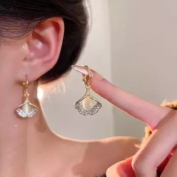 Серьги-клипсы с абрикосовыми листьями и кошачьим глазом — шикарные и универсальные бриллиантовые серьги для женщин E6268 золотой