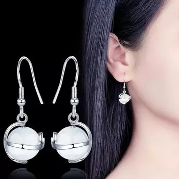 Серьги-крючки из японского и корейского белого лунного опала, женские серьги в пасторальном стиле, небольшие, свежие и простые.