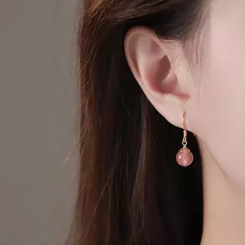 Серьги-крючки с клубничным кристаллом, милые, нежные, литературные, нишевые, модные, для прокалывания ушей