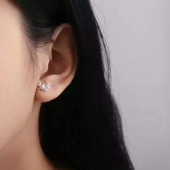 Серьги Moonstone Elk, женские новые универсальные серьги, милые и симпатичные серьги в виде маленьких рогов в наличии