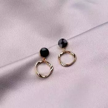 Серьги осень и зима Niche Simple Temperament S925 стерлингового серебра серьги-гвоздики High-End Light Luxury серьги для женщин