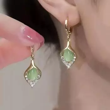 Серьги-пряжки Angel s Eye Ear Buckle Light Luxury, High-level Sensational Темперамент, Капля Воды, Украшение для ушей с кошачьим глазом, для женщин 01