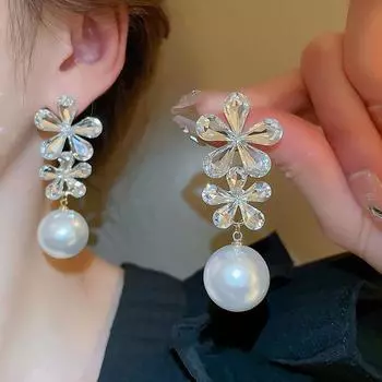 Серьги с цветочным жемчугом, модные серьги, легкие роскошные серьги, женские, высокого класса One Size белый