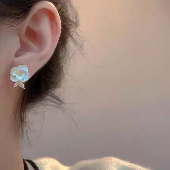 Серьги с милыми цветочками из серебра 925 пробы в японском и корейском стиле: Модный, нежный, универсальный дизайн Forest для женщин