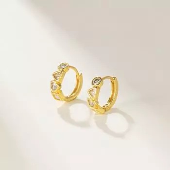 Серьги-сердца из 18-каратного золота с бриллиантами — элегантные и универсальные