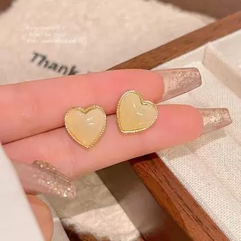 Серьги-сердечки из смолы в корейском стиле: Элегантные ювелирные изделия в форме персикового сердца из серебра 925 пробы A1596