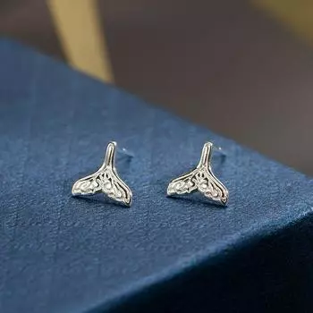Серьги в форме рыбьего хвоста Женские простые индивидуальные Морской тотемный темперамент Милая персона Рыбий хвост Японский и корейский стиль Нишевый дизайн Серьги