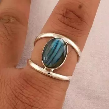 Серебряное кольцо 925 пробы, овальный лабрадорит, дизайнерское кольцо ручной работы, эффектное кольцо, подарок для нее, кольцо с безелем, юбилейное кольцо 6