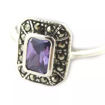 Серебряное кольцо с аметистом Sissi