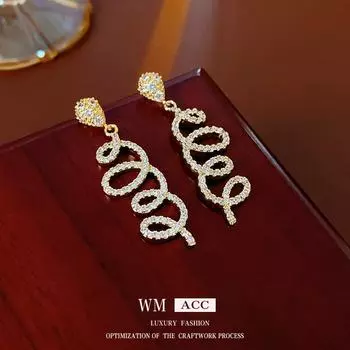 Серебряные серьги-капли с иглами и цирконами — легкая роскошь, изысканность, холодный стиль, модное заявление высокого класса. Silver Needle золотой