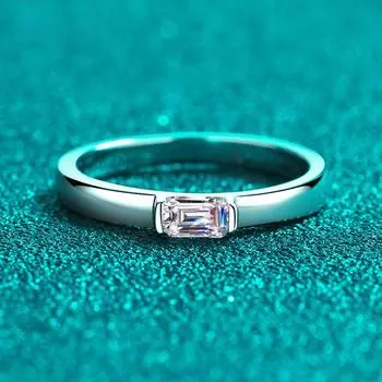 Сертифицированные кольца с муассанитом 0,5 карата из белого золота для женщин 3*5 мм изумрудной огранки с лабораторными бриллиантами, ювелирные изделия из серебра 925 пробы GRA 5.25