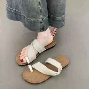Set of toe flat-bottomed slippers for women to wear outside the summer new fairy with skirt with cool slippers 35