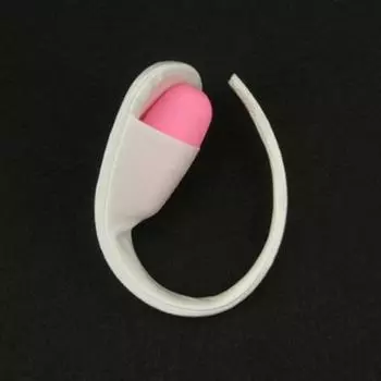 Сексуальные женские стринги C-Back с вибрирующим яйцом — невидимые, прозрачные, забавные трусики. One Size