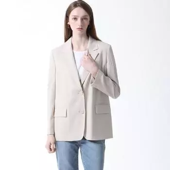 She S miSS Цена комплекта с одной курткой и шлицей сзади 278 000 вон Light beige (LB)/55