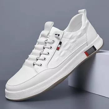 Shoes men s new spring viral trends versatile men s casual Korean version of board shoes fashion sports tide white shoes 38
