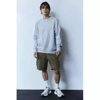 Шорты HM Cargo цвета хаки зеленый S