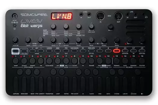 Синтезатор SONICWARE LIVEN 8bit warps All Black Limited Edition. 8-битный синтезатор с памятью волновой формы для всего: от чиптюна до пошагового секвенсора. 4 дорожки, 6