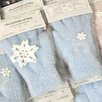 Snowflake Gloves Plush Cold-Proof Women Winter Riding Warm Five Finger Finger Division Student Furry Gloves Ins Blue Snowflake Gloves (Plaid * thickened Heattech)