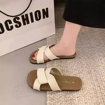 Soft bottom outer wear beach cross sandals women s summer new retro niche flat-bottomed slippers 35 белый