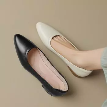 Soft leather soft sole pointed thick heel grandma shoes women s 3440 size full leather commuting elastic mouth nude medium heel single shoes 34